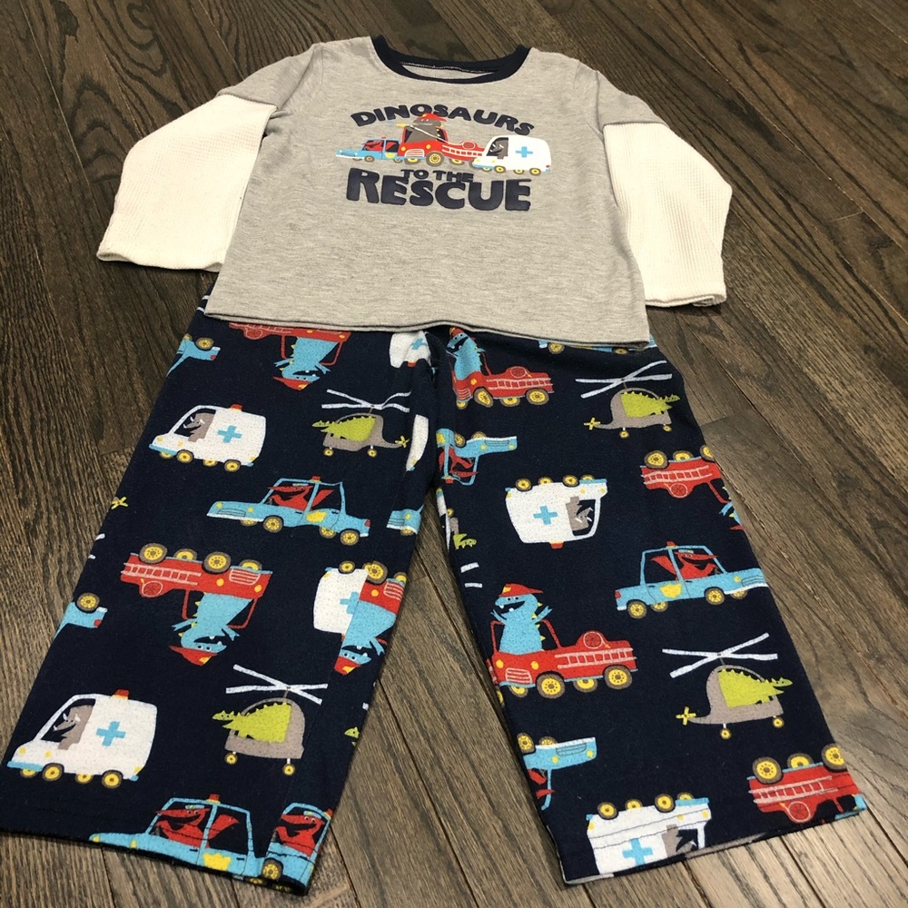 Boys 2 Piece Pajamas 5T